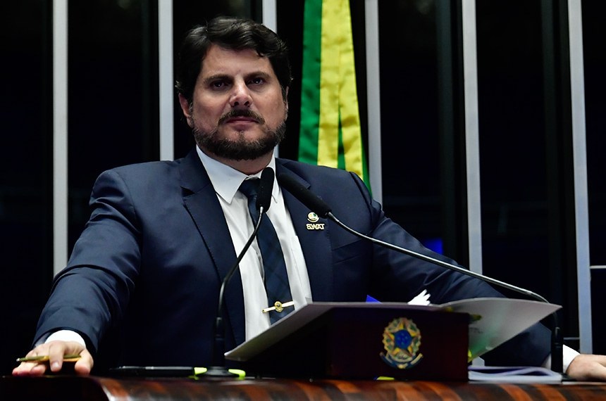 pec-propoe-tornar-imprescritivel-o-crime-de-trafico-de-pessoas