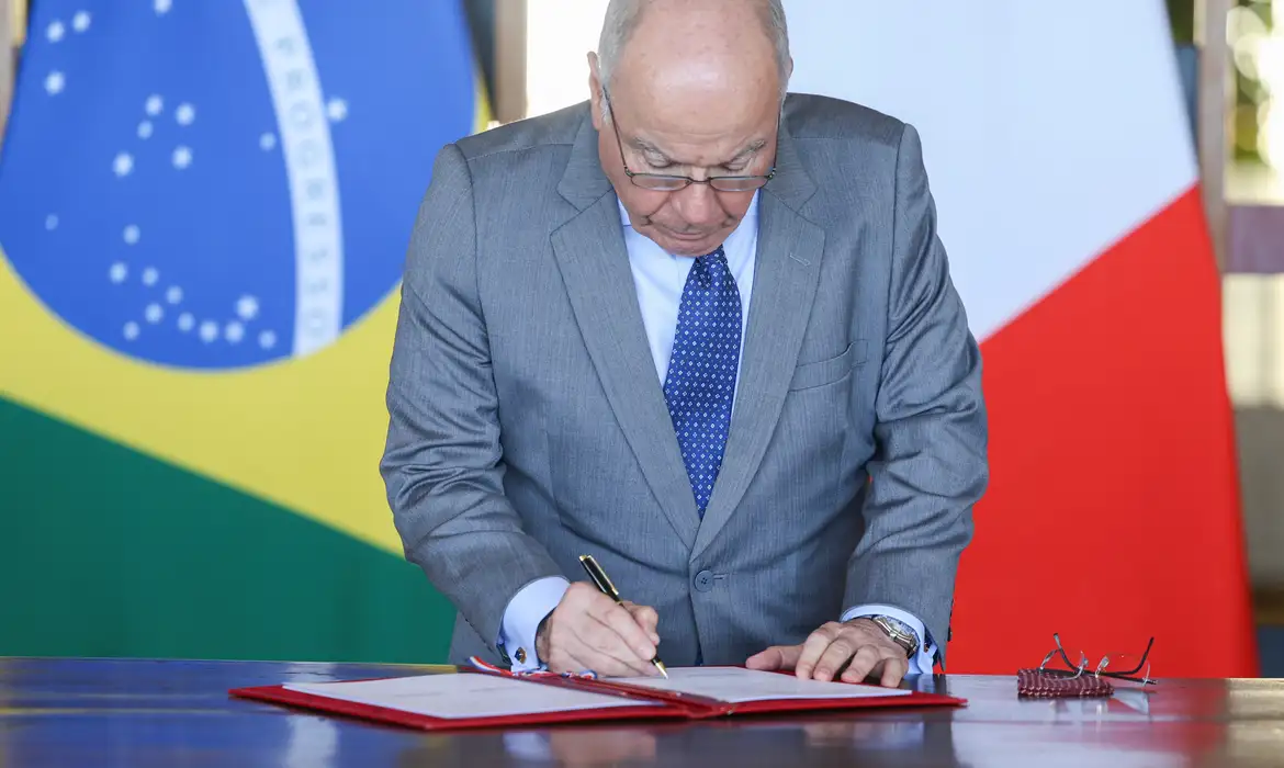 itamaraty-alerta-para-risco-de-eua-usar-forca-militar-no-brasil